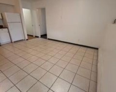 19 Summit Place - Photo Thumbnail 2