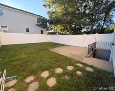 19 Summit Place - Photo Thumbnail 15