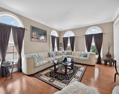 36 Deangelis Drive - Photo Thumbnail 3