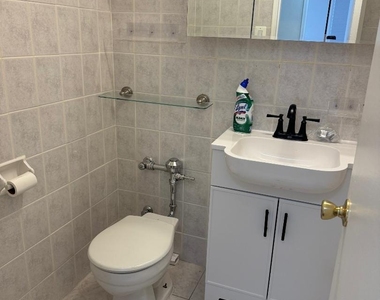 84-10 153rd Avenue - Photo Thumbnail 6