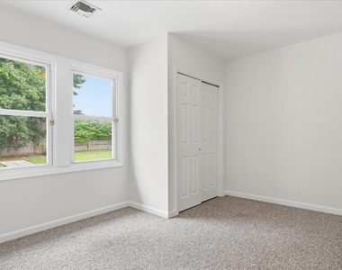 455 Moriches Road - Photo Thumbnail 14