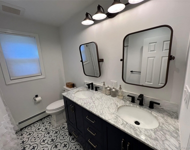 31 Roosevelt Place - Photo Thumbnail 7