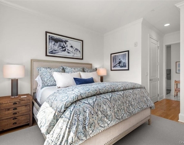 11 River Street - Photo Thumbnail 12