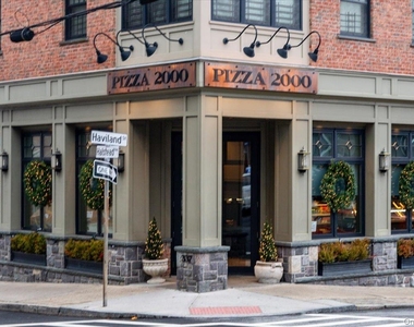 284 Park Avenue - Photo Thumbnail 25