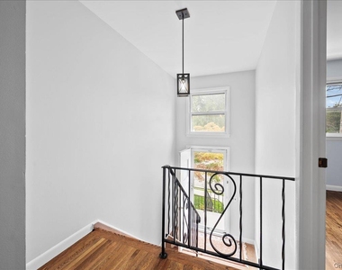 284 Park Avenue - Photo Thumbnail 18