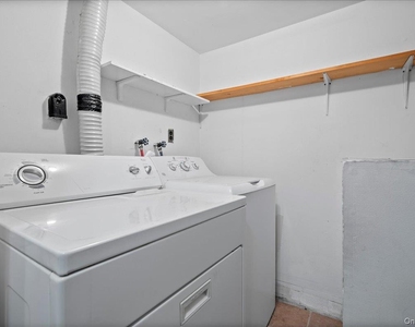 284 Park Avenue - Photo Thumbnail 16