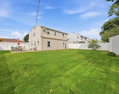 20 Needle Lane - Photo Thumbnail 19