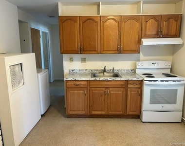 14 Cinder Lane - Photo Thumbnail 7