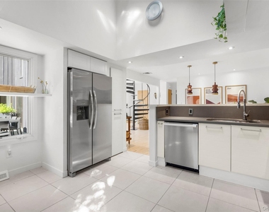 33 Dry Pond Road - Photo Thumbnail 17
