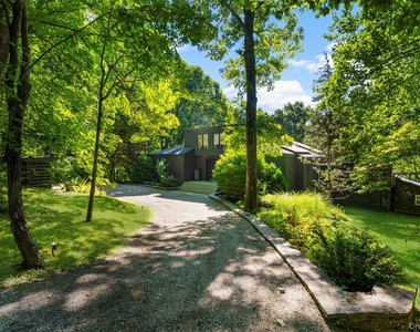 33 Dry Pond Road - Photo Thumbnail 1
