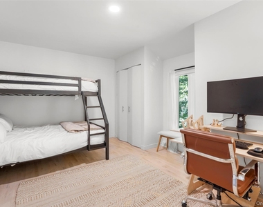 33 Dry Pond Road - Photo Thumbnail 19