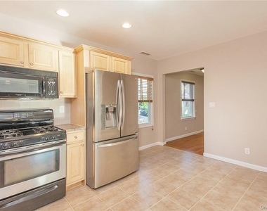 29 Orchard Street - Photo Thumbnail 4