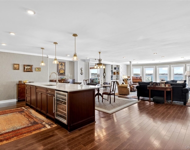 433 Main Street - Photo Thumbnail 21