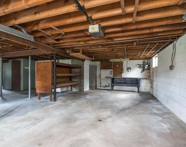 533 Church Road - Photo Thumbnail 16
