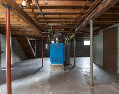 533 Church Road - Photo Thumbnail 15