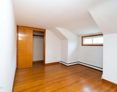 533 Church Road - Photo Thumbnail 9