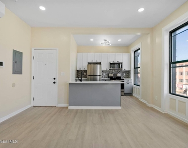 170 Washington Avenue - Photo Thumbnail 1