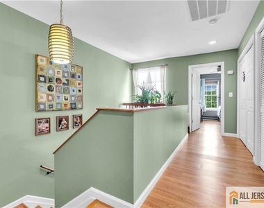 414 Andover Drive - Photo Thumbnail 22