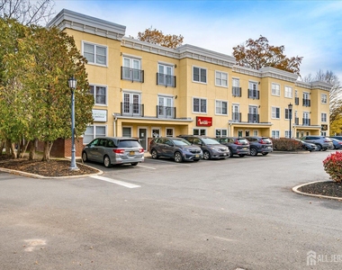 160 Durham Avenue - Photo Thumbnail 1