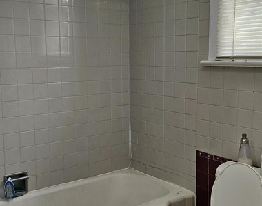 624 Carlock Avenue - Photo Thumbnail 9