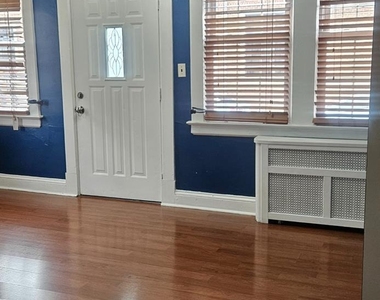 624 Carlock Avenue - Photo Thumbnail 1