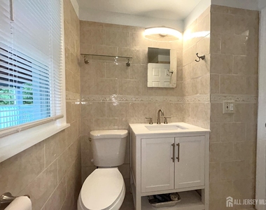 90 Harrigan Street - Photo Thumbnail 8
