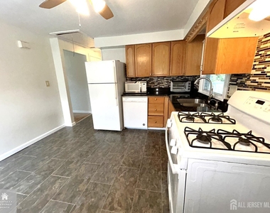 90 Harrigan Street - Photo Thumbnail 12