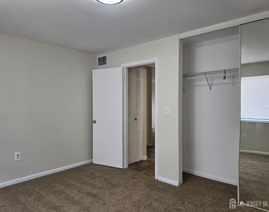 316 Sixth Avenue - Photo Thumbnail 10