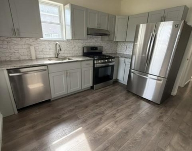 102 Broad Street - Photo Thumbnail 6