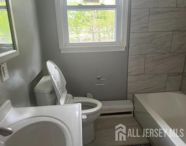 42-42 Edgewood Terrace - Photo Thumbnail 9