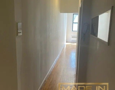 171 E 77th Street - Photo Thumbnail 4
