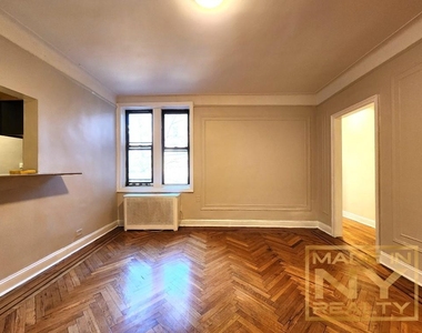 25-74 33rd Street - Photo Thumbnail 2