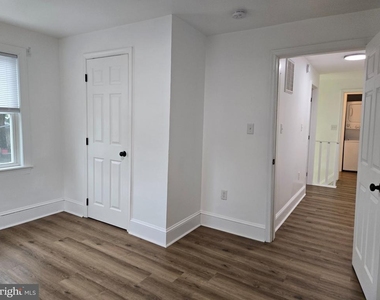 739 S Kent Street - Photo Thumbnail 7