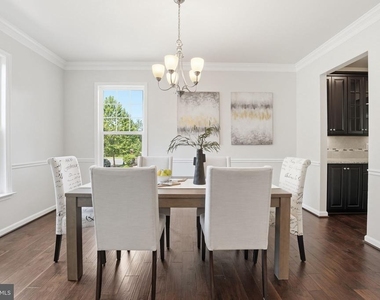 428 Alder Drive - Photo Thumbnail 7