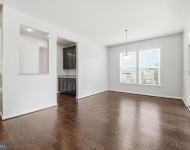 428 Alder Drive - Photo Thumbnail 23