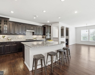 428 Alder Drive - Photo Thumbnail 14