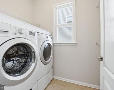 428 Alder Drive - Photo Thumbnail 31