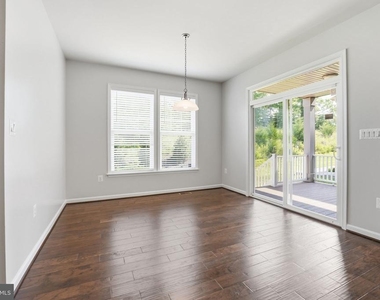 428 Alder Drive - Photo Thumbnail 24