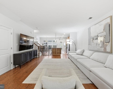 214 Shields Road - Photo Thumbnail 4