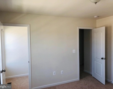 336 Boxelder Drive - Photo Thumbnail 19