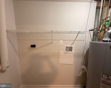 403 Independence Drive - Photo Thumbnail 24