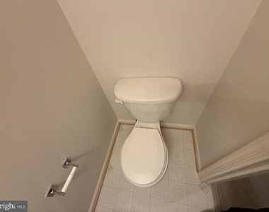 403 Independence Drive - Photo Thumbnail 25