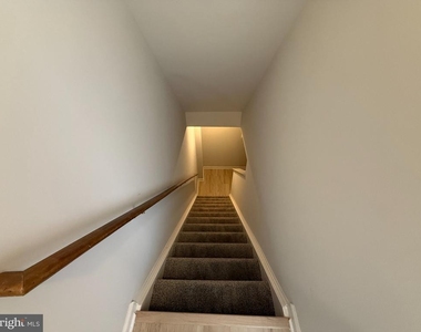 403 Independence Drive - Photo Thumbnail 19