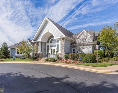 1601 Ladue Court - Photo Thumbnail 21