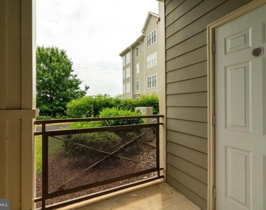 1601 Ladue Court - Photo Thumbnail 18