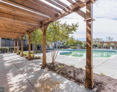 1601 Ladue Court - Photo Thumbnail 20