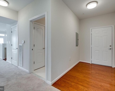 1601 Ladue Court - Photo Thumbnail 2