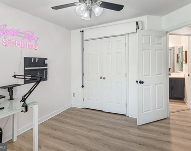 2599 Grayton Lane - Photo Thumbnail 17