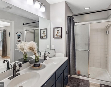 2599 Grayton Lane - Photo Thumbnail 14