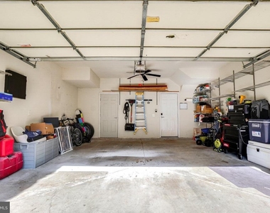 14899 Potomac Branch Drive - Photo Thumbnail 26